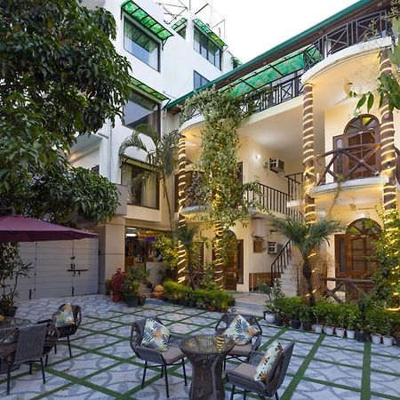 Yogved Hospitality & Resort Rishīkesh Exteriör bild