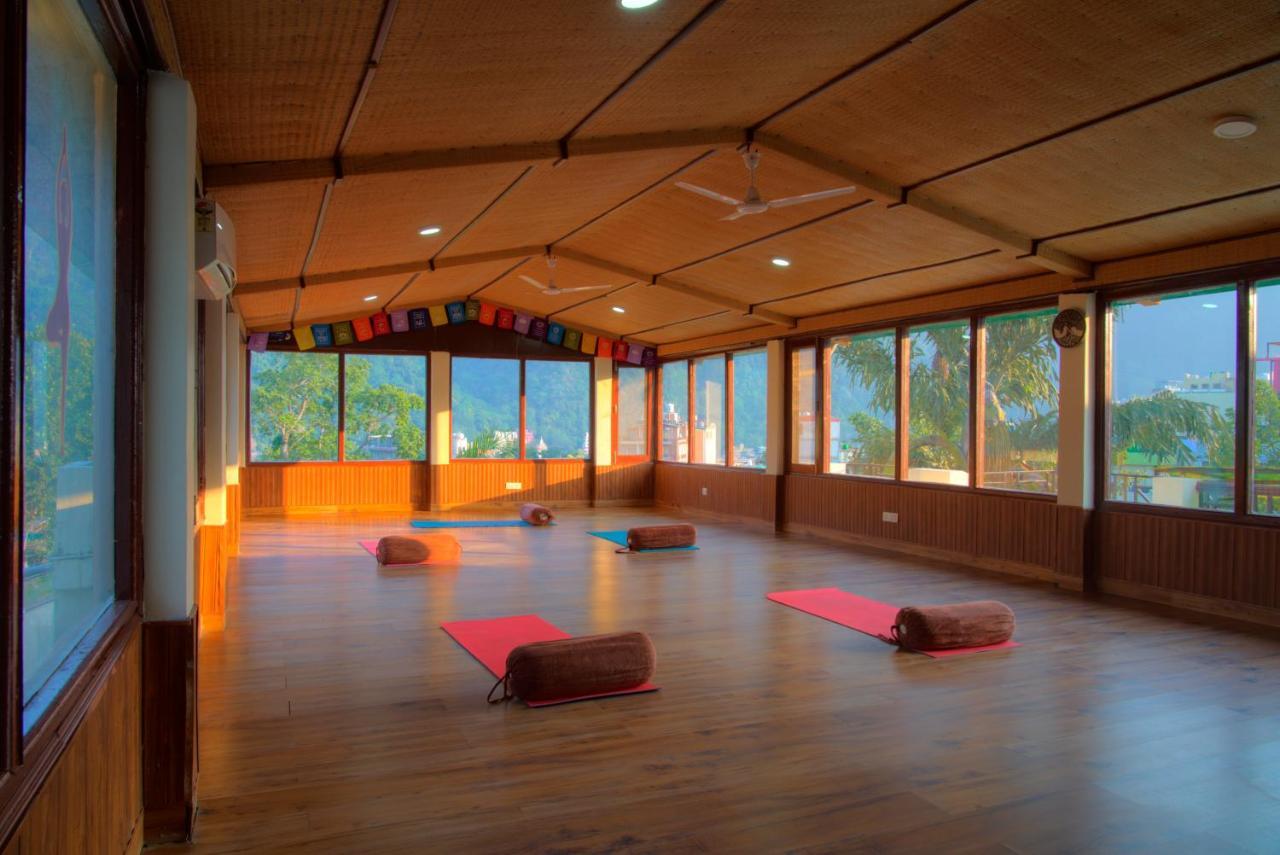 Yogved Hospitality & Resort Rishīkesh Exteriör bild